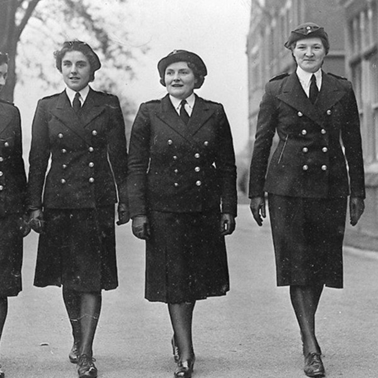 Royal Hasler Small Thumbnail 2